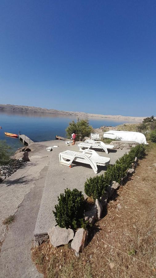 Apartmani Ivankovic Karlobag Exteriér fotografie