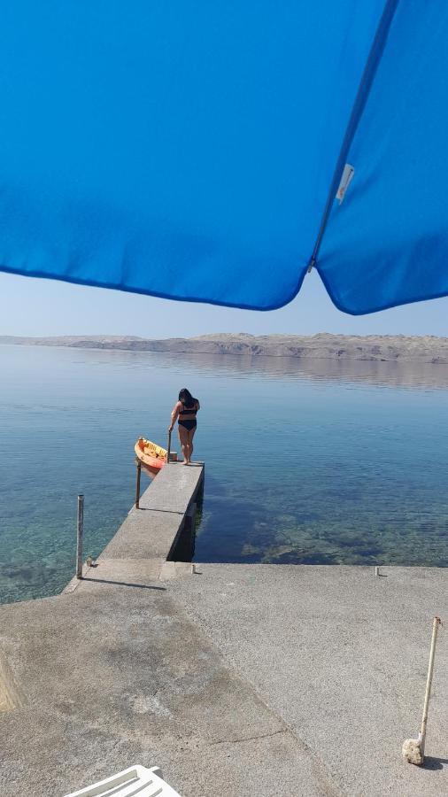 Apartmani Ivankovic Karlobag Exteriér fotografie